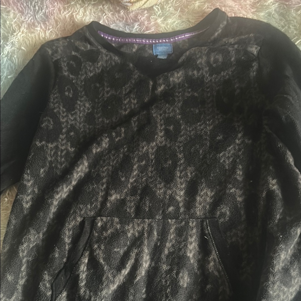 Black and Gray Leopard Print Sweatshirt